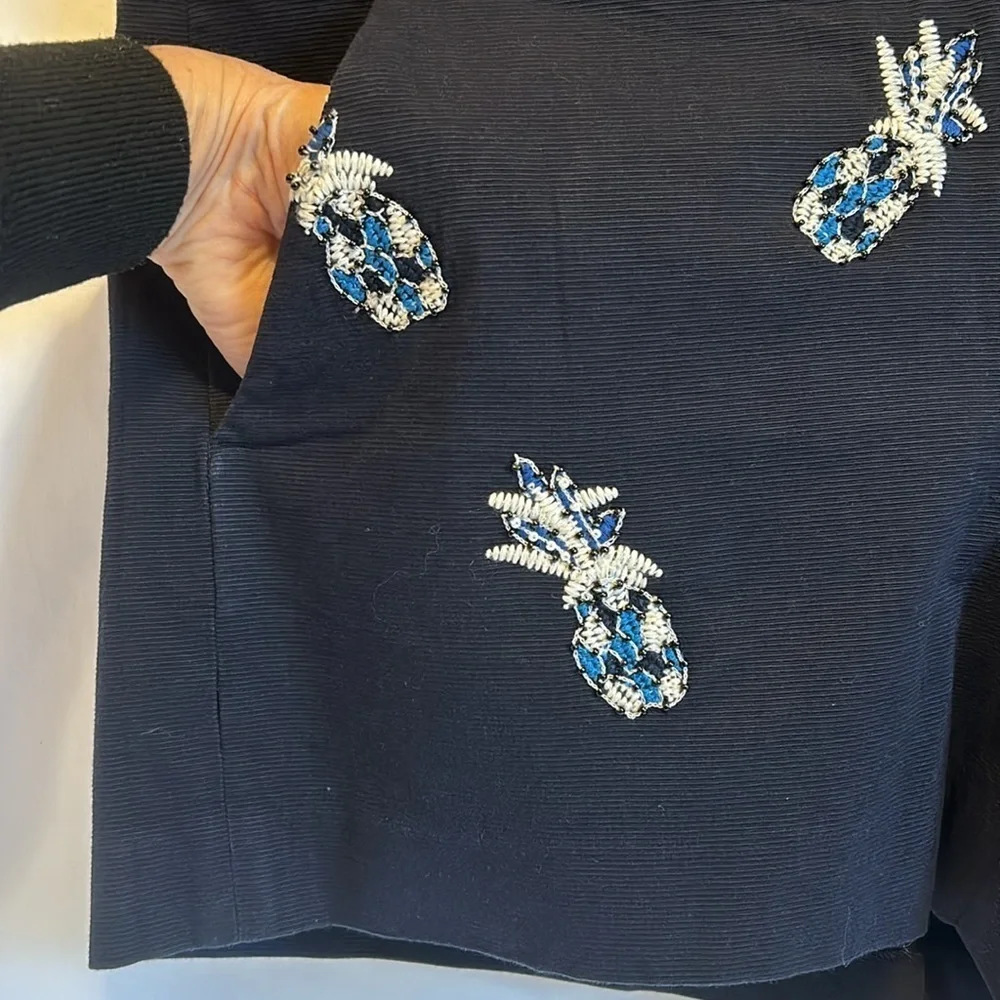 LOFT Navy Blue  Beaded Pineapple Short Shorts Women’s size 6 SUMMER SALE $12 - Picture 4 of 8